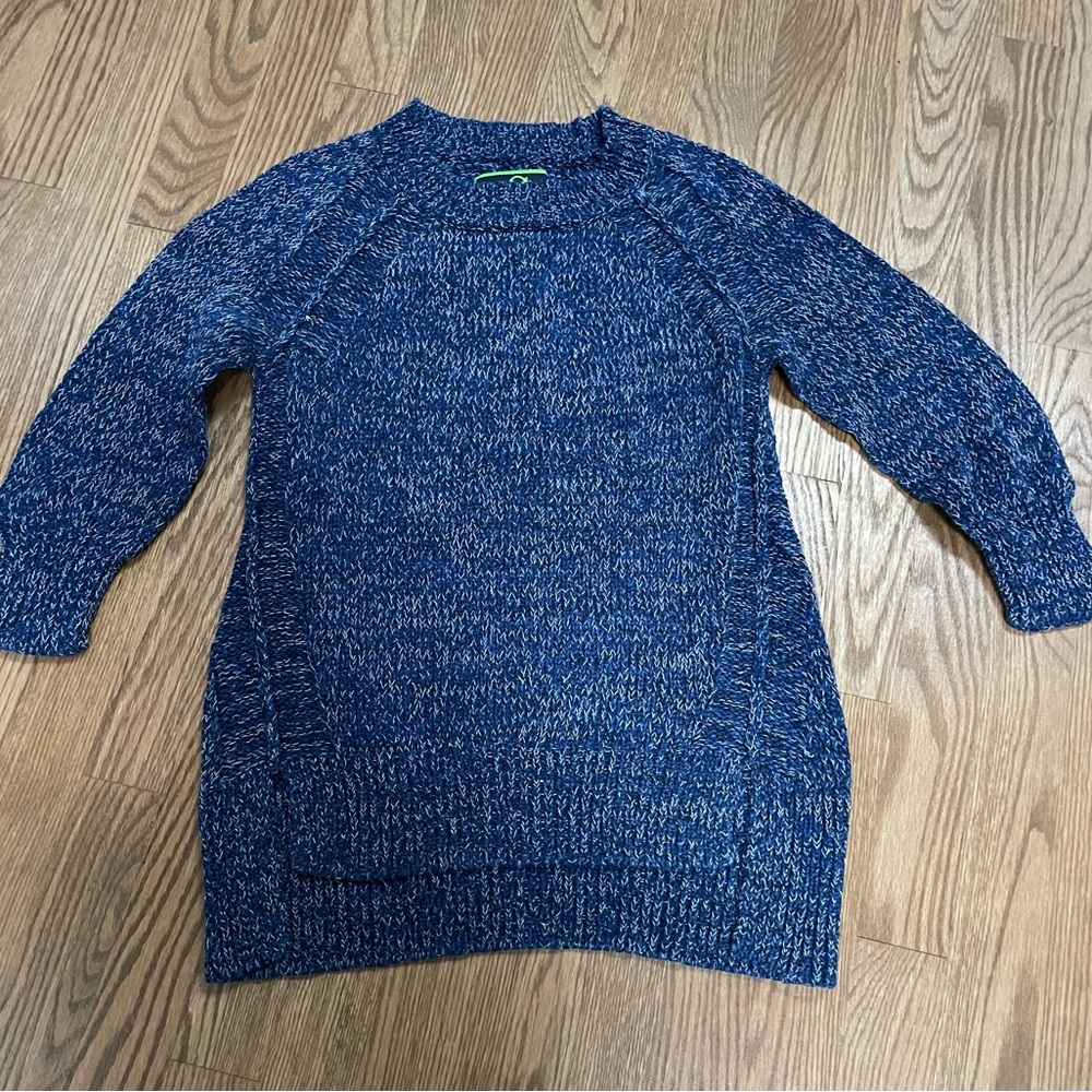 C Wonder sweater